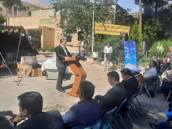 نادیده گرفتن عشایر در حفظ مراتع و منابع طبیعی فاجعه زیست‌محیطی می‌آفریند